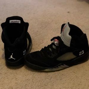 Men’s Black and Silver Jordan Retro 5’s